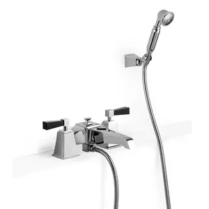 Смеситель на борт ванны Devon&Devon 3VPTIME233BCRNE с душевым набором, цвет: хром/черный