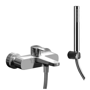 Смеситель для ванны/душа Fantini 2402M115 настенный, с коротким изливом, хром