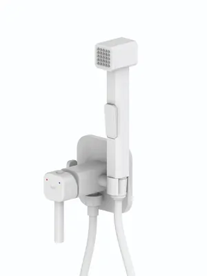 Смеситель IDDIS 004WTS0i08 встраиваемый, однозахватный с гигиеническим душем, белый матовый