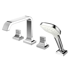 Смеситель для ванны TOTO на 4 отверстия, с ручным душем TBG08202R