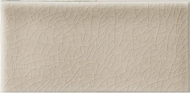 фон Essenze Greige Craquele 6.5x13