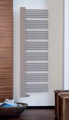 Полотенцесушитель стальной Zehnder YPR-180-60 (1828х582) водяной, цвет: категория 1/нерж