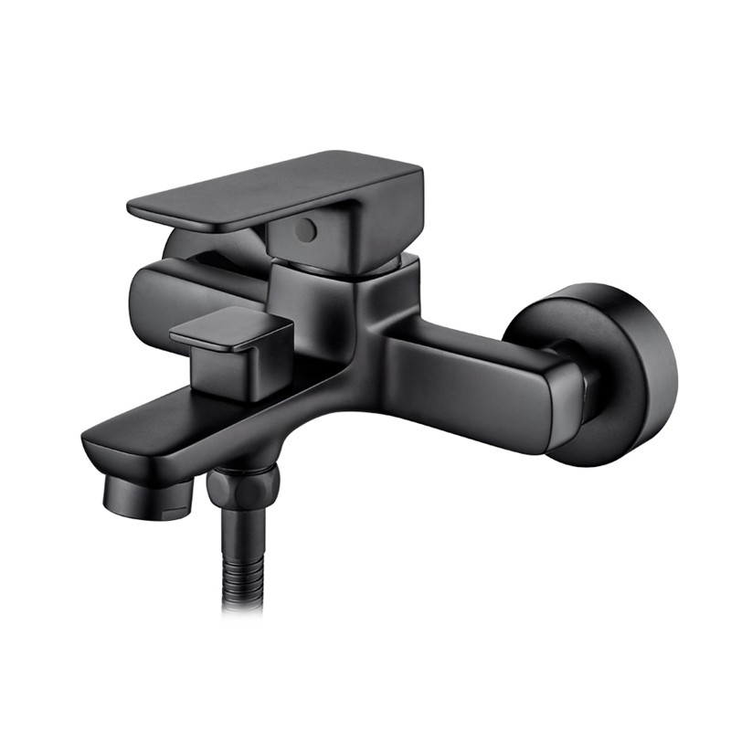 Смеситель Ledeme Н80В настенный, для ванны и душа, с душевой лейкой, черный матовы L3280B