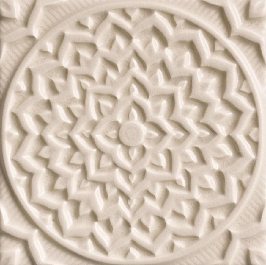 декор Earth Relieve Mandala Cosmos Fawn 15x15