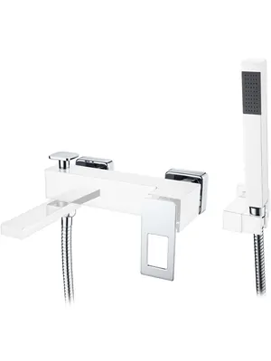 Смеситель Boheme 143-CRCR для ванны/душа, настенный, однозахв, с ручным душем, хром