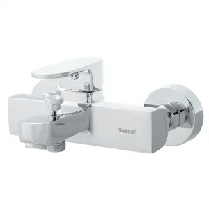 Смеситель для ванны/душа Swedbe 2330 настенный, однозахватный, короткий излив, цвет: хром