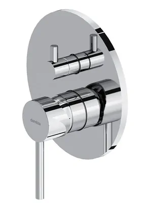 Смеситель Damixa для ванны/душа, встраиваемый в стену, цвет: хром 367100000
