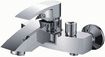 Смеситель Ledeme Н43 настенный, для ванны и душа, фиксированный излив, с душевой лейкой, хром L3243